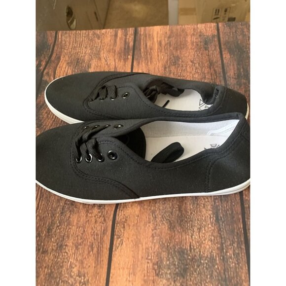 Black Canvas Lace-Up Casual Sneakers Size 40 - Picture 5 of 5